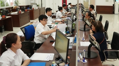 Ho Chi Minh City: Innovating administrative reforms towards service-oriented and transparent processes.