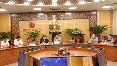 Prime Minister: Accelerate digital transformation in all sectors and fields.