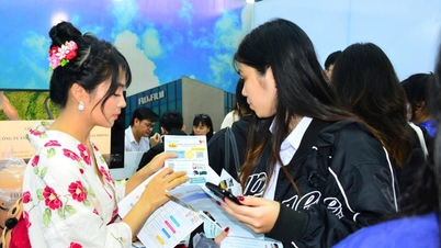 Hơn 2.000 sinh viên tham gia Ngày hội việc làm tại Trường Đại học Hàng hải Việt Nam