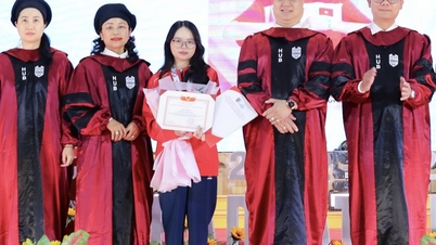 Universidad otorga más de 130 millones de VND a estudiante que ganó medalla de oro en los SEA Games 33