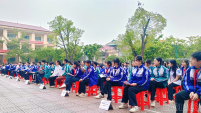 31 candidates participated in the advanced placement exam for gifted students in cultural subjects at Yen Bai ward junior high school.