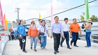 The Duong San bridge in Vinh Phong commune was inaugurated.