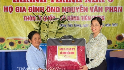 Khánh thành, bàn giao nhà Đại đoàn kết tại xã Đông Tiên Hưng