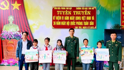 Touching images of soldiers in the hearts of children in border regions.