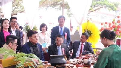 Trà ô long Việt