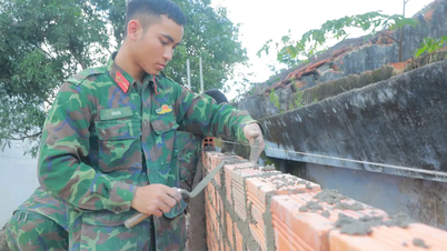 Người dân vùng lũ sắp có mái ấm ăn tết
