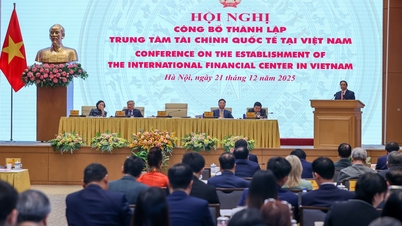 Discurso do primeiro-ministro Pham Minh Chinh anunciando a criação do Centro Financeiro Internacional.