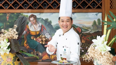 សិប្បករធ្វើម្ហូបពីររូបមកពីទីក្រុងដាណាំងត្រូវបានផ្តល់កិត្តិយស។