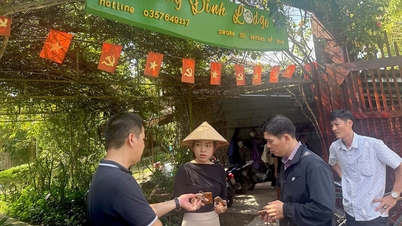 ទេសចរណ៍កឹនថើមានគំរូអភិវឌ្ឍន៍ចម្រុះ។