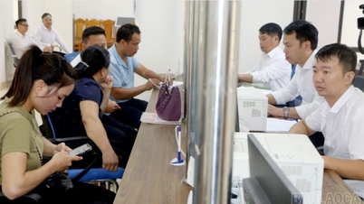 Lao Cai construye infraestructura digital, promueve la economía digital y la sociedad digital.