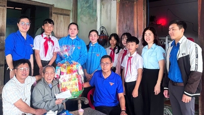 សហភាពយុវជនឃុំវ៉ាន់ហ៊ុងបានរៀបចំកម្មវិធីសកម្មភាពប្រពៃណីមួយដែលមានចំណងជើងថា "អនុស្សាវរីយ៍នៅគង់វង្ស"។