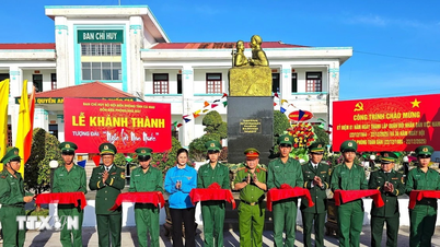 ພິທີເປີດອະນຸສາວະລີປະທານໂຮ່ຈິມິນ ກັບທະຫານຊາຍແດນທີ່ກ່າເມົາ.