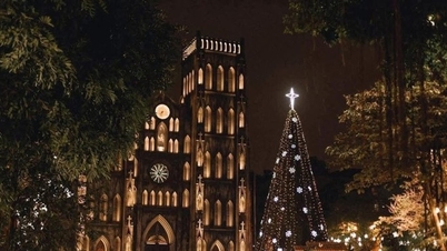 Hanoi Christmas 2025: Spectacular places to have fun and take photos.