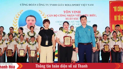 ប្រធានសហជីពកម្មករមូលដ្ឋានឧទ្ទិសដល់កម្មករ។