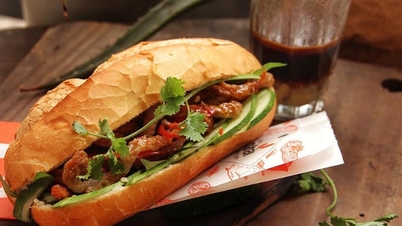 เหตุการณ์อาหารเป็นพิษอีกครั้ง: มีผู้เข้ารับการรักษาในโรงพยาบาลกว่า 60 คน หลังจากรับประทานขนมปัง
