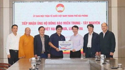 ថវិកាចំនួន ៥៦០ លានដុង និងសម្លៀកបំពាក់ចំនួន ១៥.០០០ ឈុត បានបរិច្ចាគដើម្បីជួយឧបត្ថម្ភដល់ប្រជាជននៅខេត្តដាក់ឡាក់។