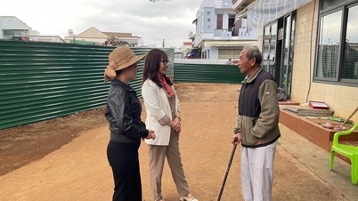 퐁드랑 면은 사업 활동의 질서 회복에 중점을 두고 있습니다.