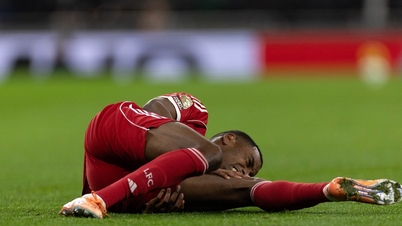 Liverpool tá hỏa khi Alexander Isak bị gãy chân