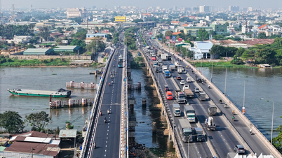 The Binh Phuoc 1 bridge has officially opened to traffic, with the 9,000-ton bridge structure raised by 1.25 meters.