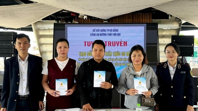 Disseminating legal information regarding inland waterway passenger transport business.