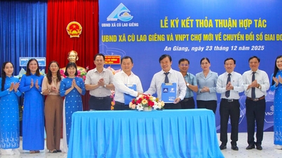 The People's Committee of Cu Lao Gieng Commune and VNPT Cho Moi are collaborating on digital transformation.