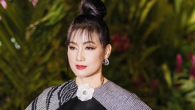 "Calendar girl queen" Hien Mai models for a fashion show, showcasing her ageless beauty.