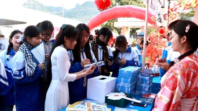 មនុស្សជាង ១៥០០ នាក់បានចូលរួមក្នុងពិព័រណ៍ការងារឆ្នាំ ២០២៥។