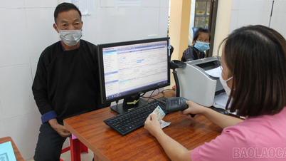 Lao Cai provides support for purchasing health insurance cards for the elderly and ethnic minorities.
