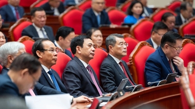 การแต่งตั้งบุคลากรสำหรับวาระใหม่ได้รับการเห็นชอบในการประชุมคณะกรรมการกลางครั้งที่ 15