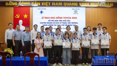 ក្រុមហ៊ុន Toyota វៀតណាម បានផ្តល់អាហារូបករណ៍ចំនួន ១២៣ ដើម្បីគាំទ្រដល់សិស្សពូកែ។