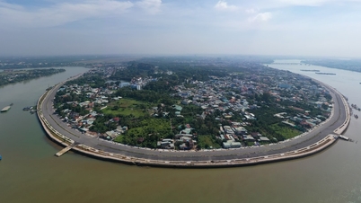 La route riveraine de Dong Nai, d'un coût de près de 2 000 milliards de dongs, est sur le point d'être ouverte à la circulation.