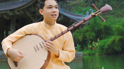 Jonge artiesten blazen nieuw leven in traditionele Vietnamese volksliederen.