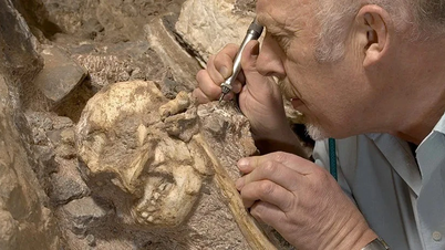 The Little Foot skeleton reveals previously unknown secrets of humankind.