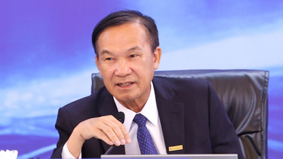 Pan Duong Cong Minh zůstává klíčovým vedoucím pracovníkem Sacombank během tohoto přechodného období.