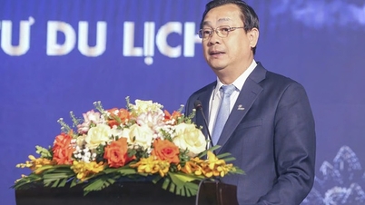 응우옌 쭝 칸 감독은 "응에안성은 고유한 문화적 가치를 홍보하고, 차별화되고 지속 가능한 방향으로 관광 상품을 재구성해야 한다"고 말했습니다.