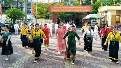 Mengorganisir kegiatan fisik, budaya, dan seni untuk para lansia.