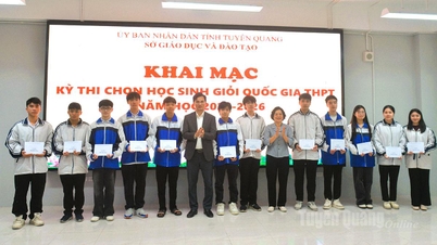 ۱۷۹ داوطلب در آزمون سراسری انتخاب دانش‌آموز ممتاز دبیرستان برای سال تحصیلی ۲۰۲۵-۲۰۲۶ شرکت خواهند کرد.