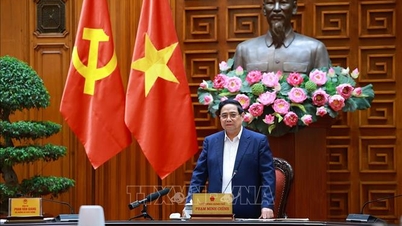 Prim-ministrul Pham Minh Chinh colaborează cu Ministerul Apărării Naționale la dezvoltarea industriei de apărare.