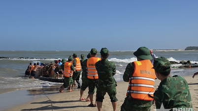 Gränsbevakningsstationen i hamnen Cua Viet räddade omedelbart fiskare i sjönöd.