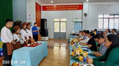 22 projects participated in the "Student Startup Ideas" competition.