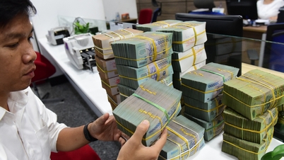 Tín dụng TP.HCM tăng trưởng 2 con số, quy mô hơn 5 triệu tỉ đồng