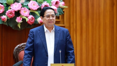 Prim-ministrul Pham Minh Chinh: Dezvoltarea industriei de apărare către modernizare, tehnologie avansată și dublă utilizare.