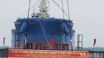 Vietnam hat sein größtes im Inland entwickeltes und gebautes Frachtschiff erfolgreich in Dienst gestellt.