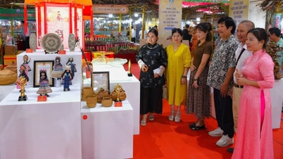 Târgul de produse artizanale tradiționale, produse agricole și alimentare sigure de la Hanoi 2025
