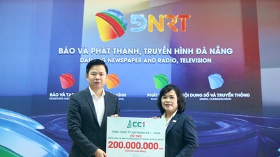 Báo và phát thanh, truyền hình Đà Nẵng tiếp nhận 200 triệu đồng hỗ trợ người dân thiệt hại do mưa lũ