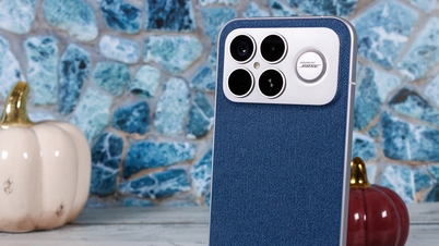 Poco F8 Ultra: 데님 디자인과 Bose 사운드의 혁신적인 조합.