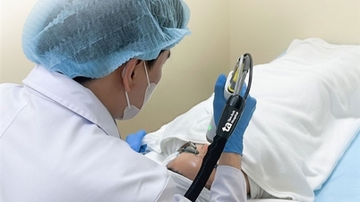 Hospitalizada devido ao uso de cosméticos falsificados.