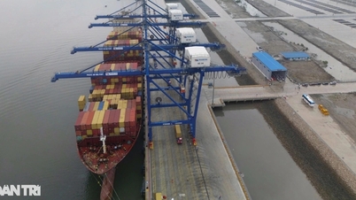 El comercio de importación y exportación de Vietnam ha alcanzado la marca de 900 mil millones de dólares por primera vez.