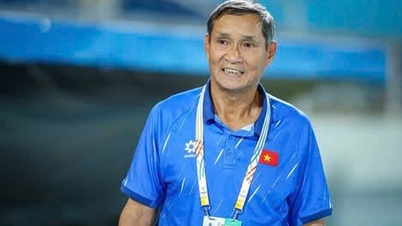 Coach Mai Duc Chung will continue to lead the Vietnamese women's national team at the 2026 Asian Championship: What does the 'veteran general' have to say?