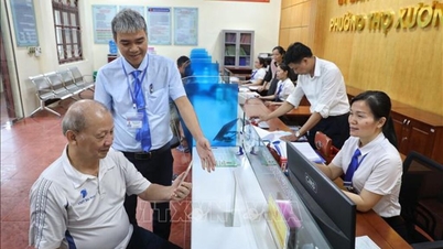 Standar untuk posisi kepemimpinan dan manajemen di lembaga administrasi negara.